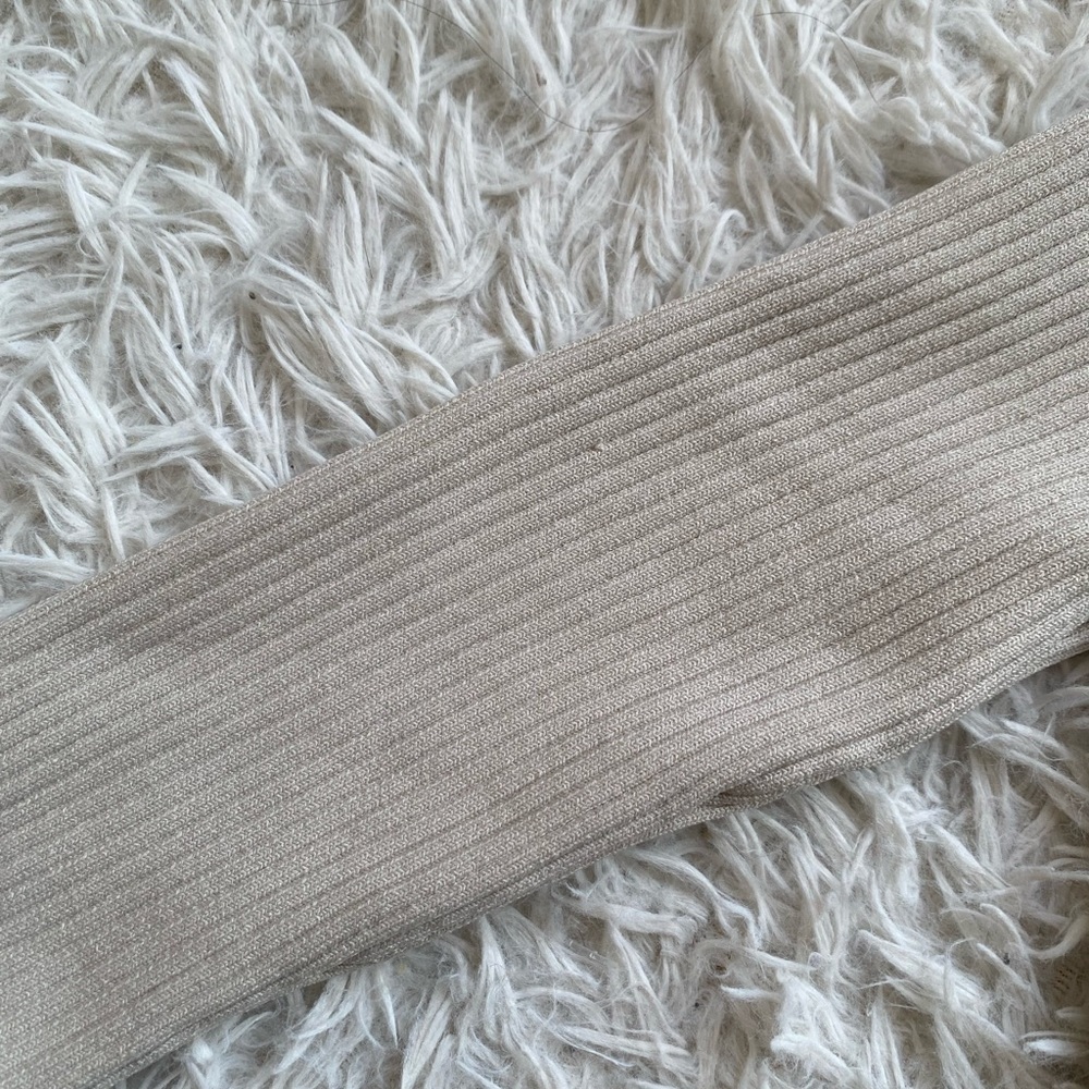 Aritzia Babaton Sculpt Knit Tie-Back Longsleeve - Picture 9 of 10